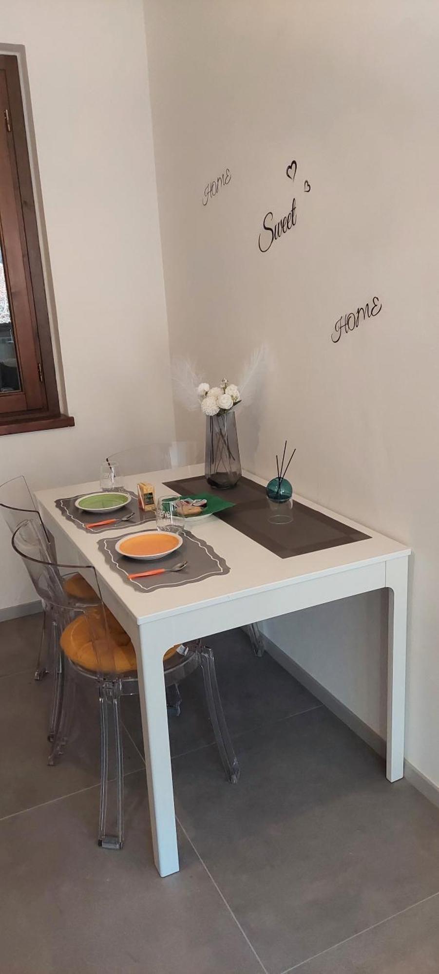 Casa Laura Zona Bellagio Lägenhet Magreglio Exteriör bild