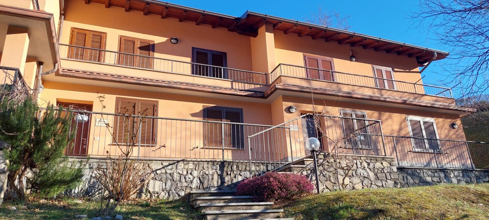 Casa Laura Zona Bellagio Lägenhet Magreglio Exteriör bild